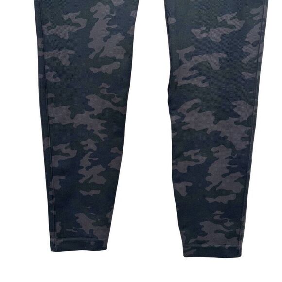 Spanx Camo Seamless Leggings Gray Large - Picture 4 of 6